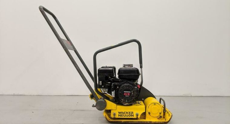 HOC STG13 HONDA STUMP GRINDER 13 HP + 2 YEAR WARRANTY + FREE SHIPPING CANADA WIDE