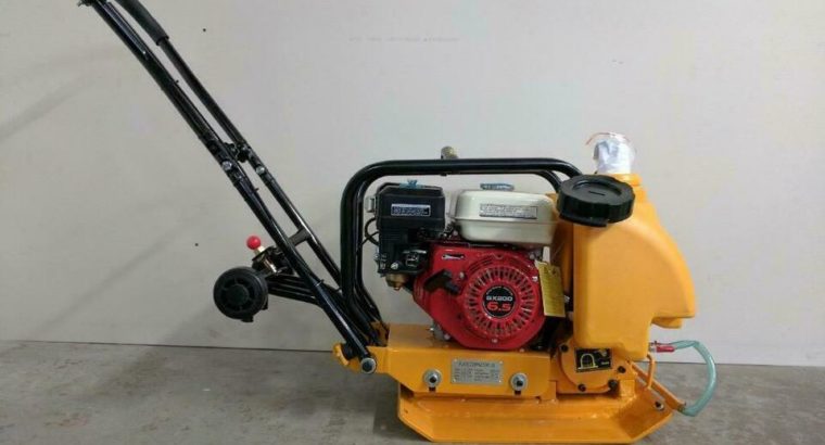 HOC – PLATE COMPACTOR PLATE TAMPER 14 17 18 INCH + WHEEL KIT + WATER KIT + FREE SHIPPING + 2 YEAR WARRANTY