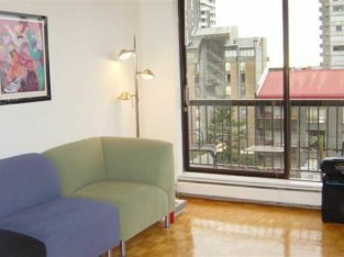 West End Furnished 1BR Apartment for Rent (Vancouver, B.C.)