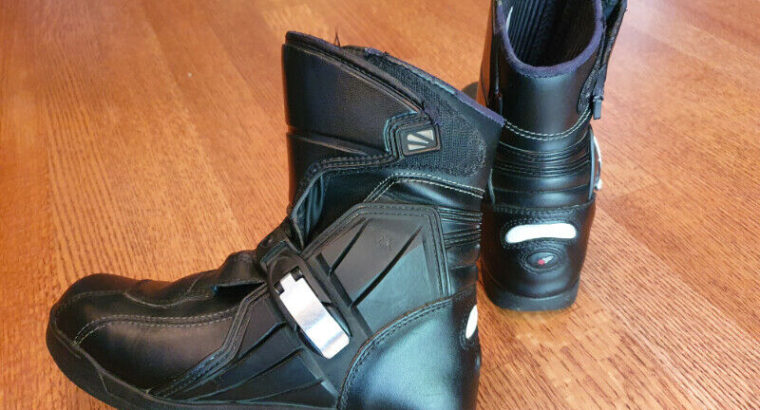 Motorcycle boots – Joe Rocket Meteor