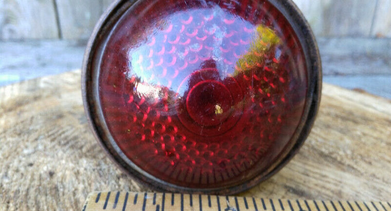 Vintage Tail Light with Glass Lens Cover for Truck, Car or Motor