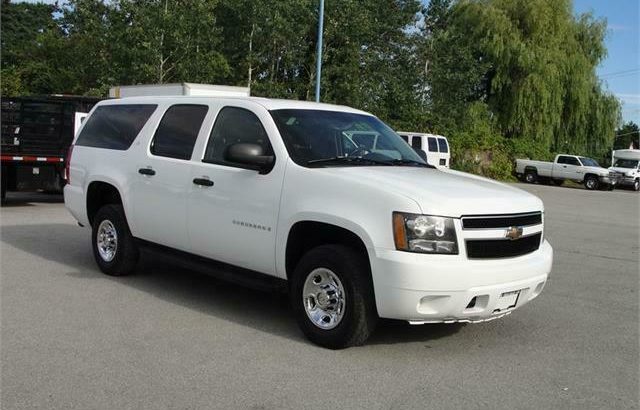 2007 CHEVROLET SUBURBAN 2500 LS 3/4 TON 2WD **ONLY 121,000KM**