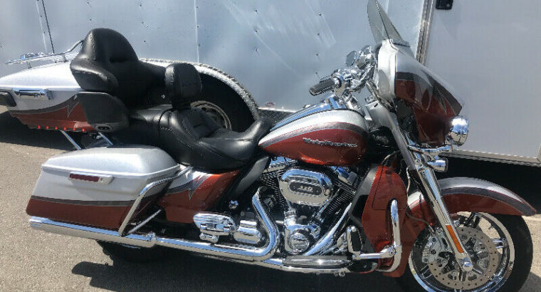 2014 HD FLHTKSE CVO Ultra LTD