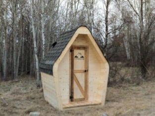 Outhouse – Cabin style