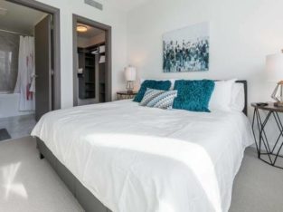 TOP FLOOR SUITE-ONE PACIFIC YALETOWN 2BED 2BATH OFFICE SPACE