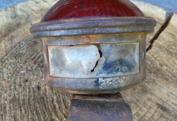 Vintage Tail Light with Glass Lens Cover for Truck, Car or Motor