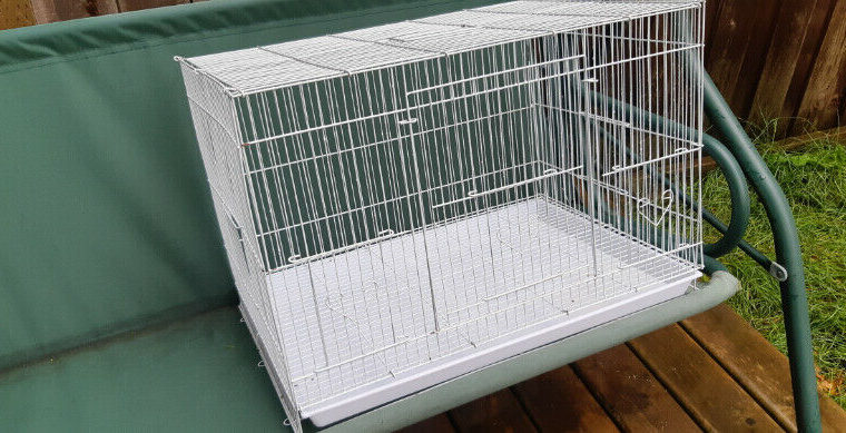 Birds breeding cages