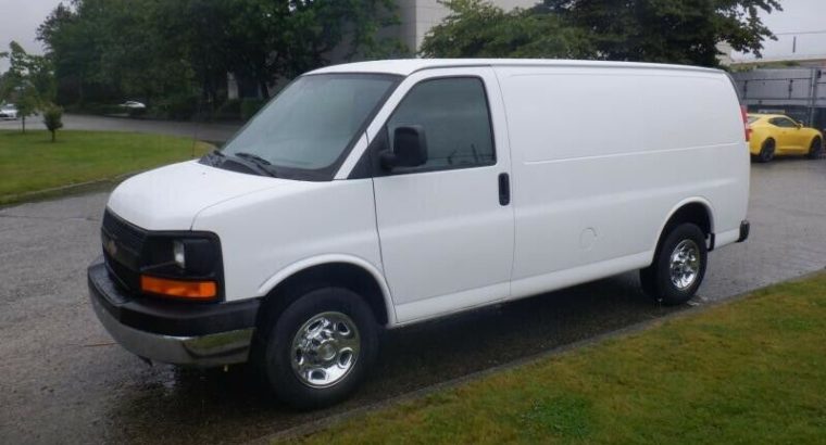 2007 Chevrolet Express 2500 Cargo Van With Rear Shelving