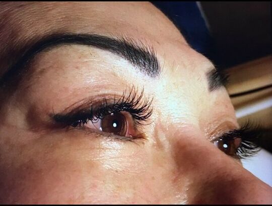 Eyelash Extension full set – $35