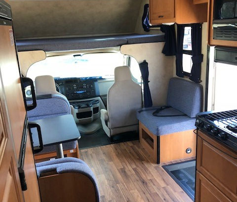 2014 Thor Majestic 23A, class c, 25 ft