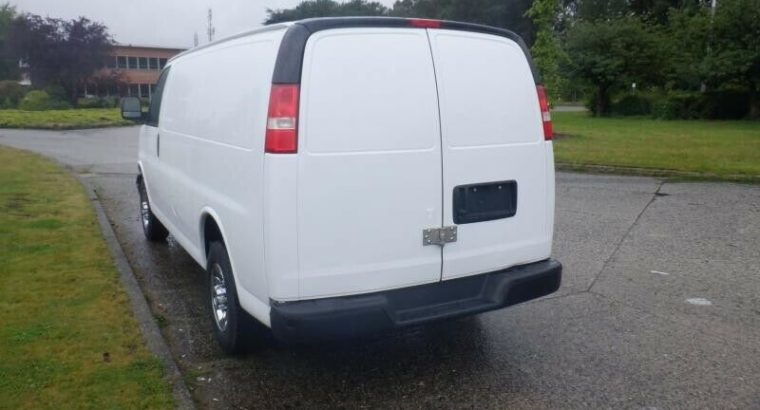 2007 Chevrolet Express 2500 Cargo Van With Rear Shelving