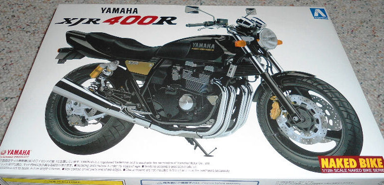 Aoshima 1/12 Yamaha XJR 400R