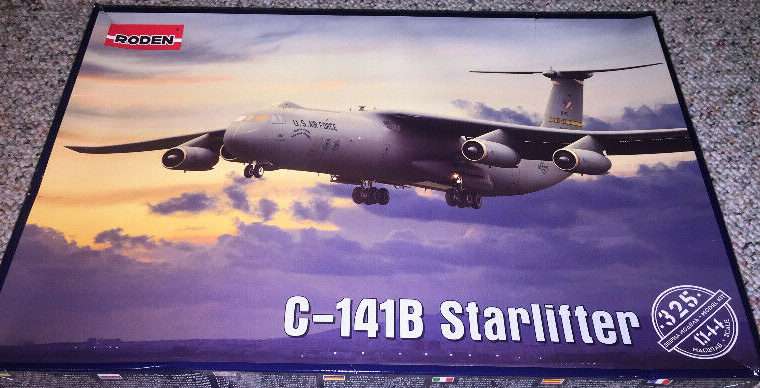 Roden 1/144 Lockheed C-141B Starlifter