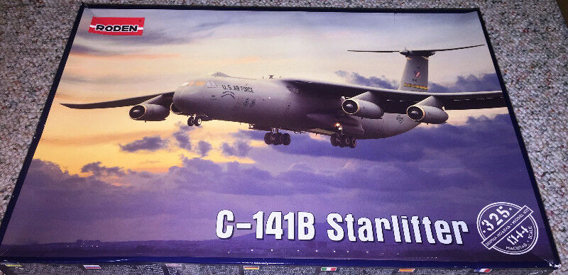 Roden 1/144 Lockheed C-141B Starlifter