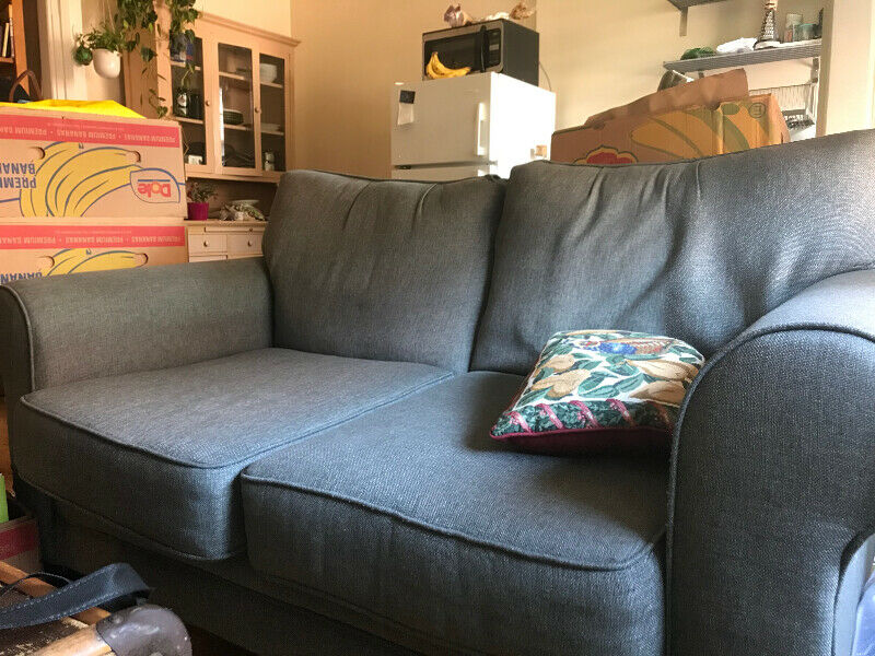 Super comfy loveseat for sale!