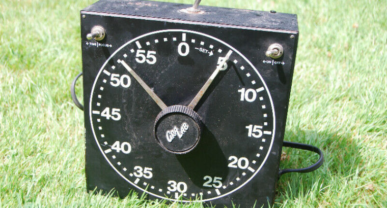 Darkroom Gralab vintage timer with safelight/ enlarger outlets