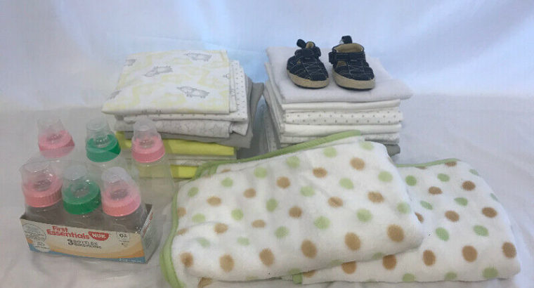 Baby wrap, gear bag, blankets