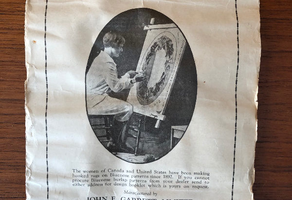 Antique 1920’s Bluenose Rug Hooker Original Box + Instructions