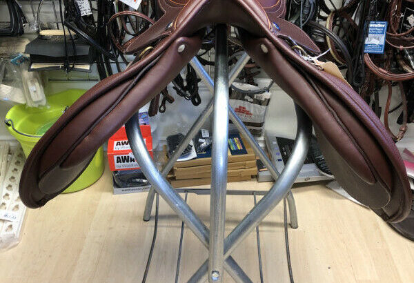 New 16″ St Lordes Close Contact Saddle