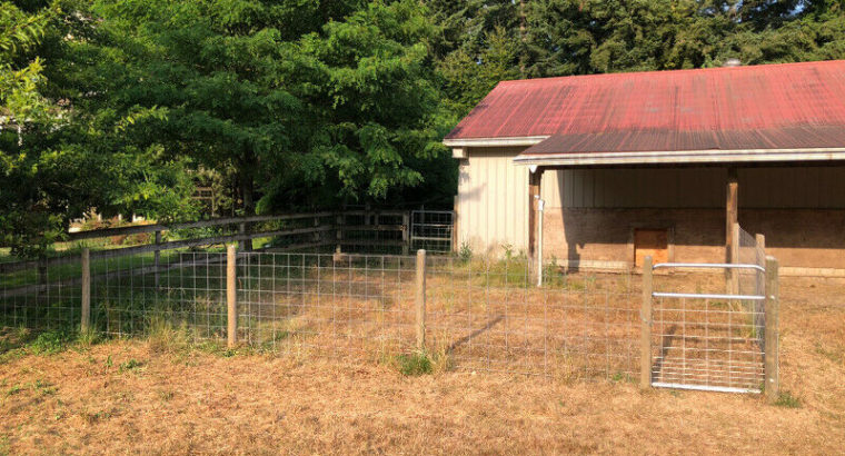 HORSE BOARDING AVAILABLE near Campbell Valley Trails