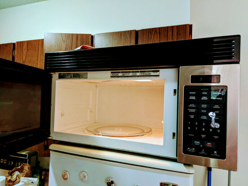 Microwave – Excellent condition